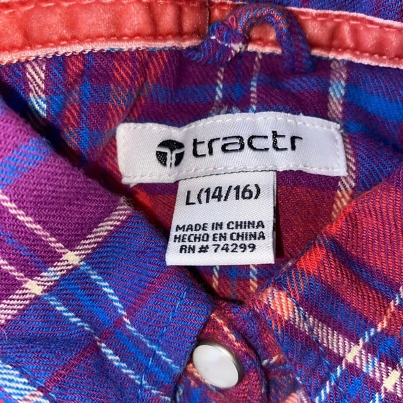 Tractr Flannel - Picture 3 of 3
